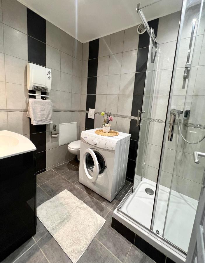 Appart Hotel Cozy Proche Centre, Parking Montbeliard Exterior photo